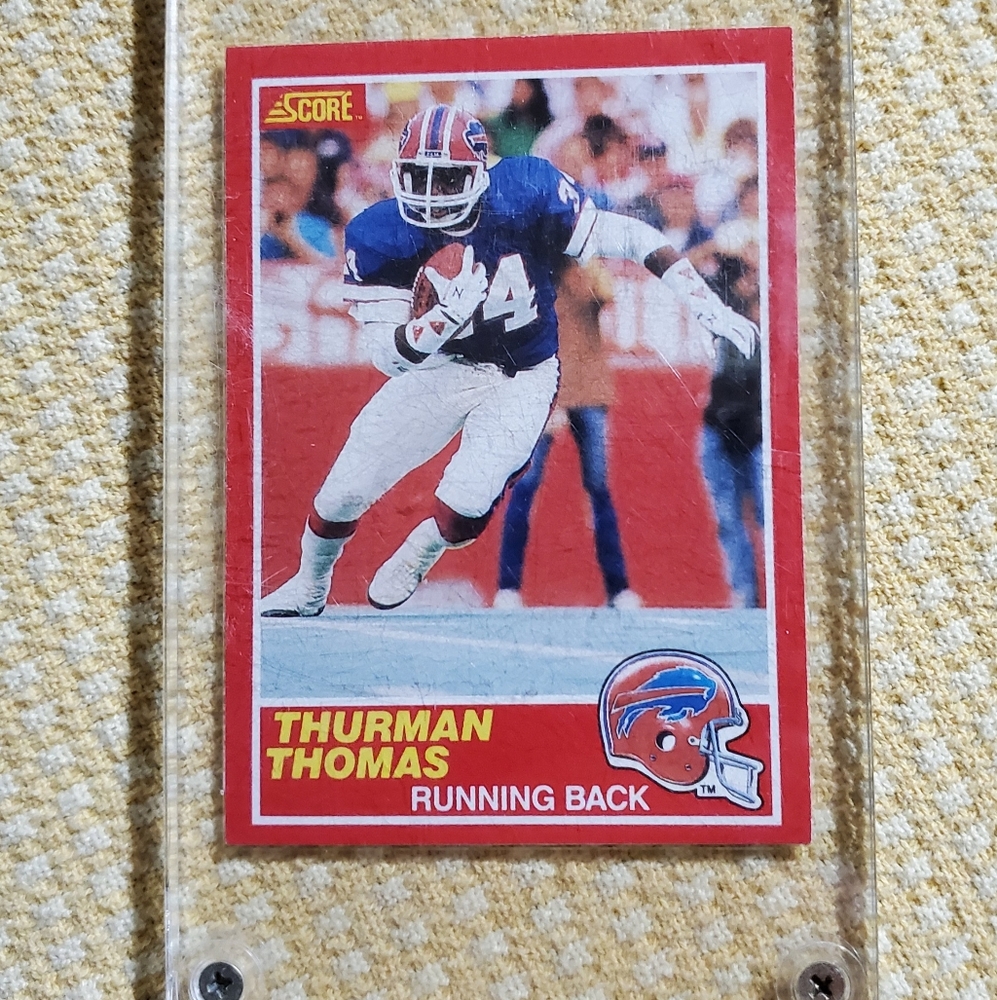THURMAN THOMAS SCORE ROOKIE CARD IN GREAT COND.